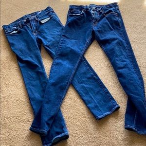 2 pair of Old Navy one slim and one skinny jeans